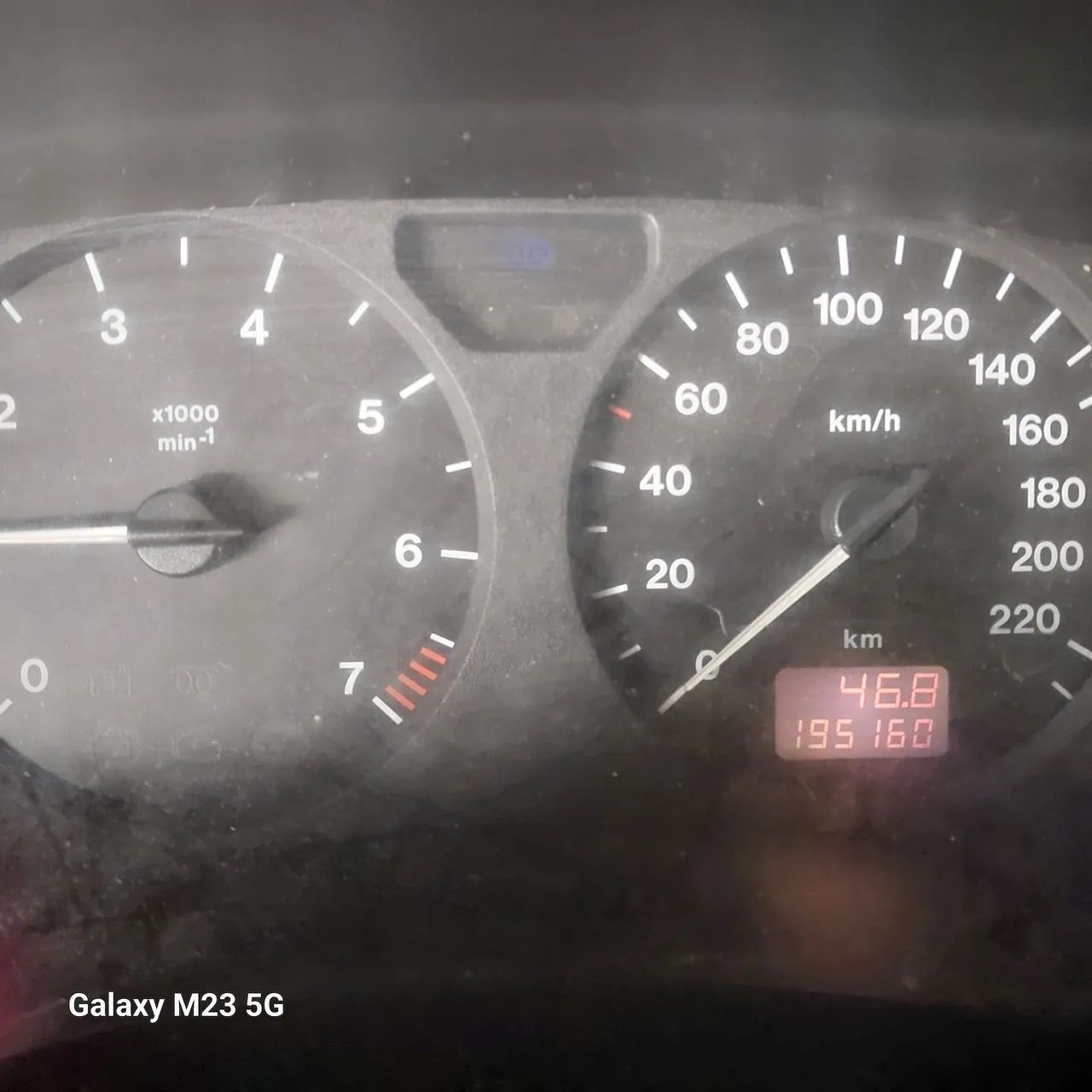  VENDO OU TROCO Zafira opel