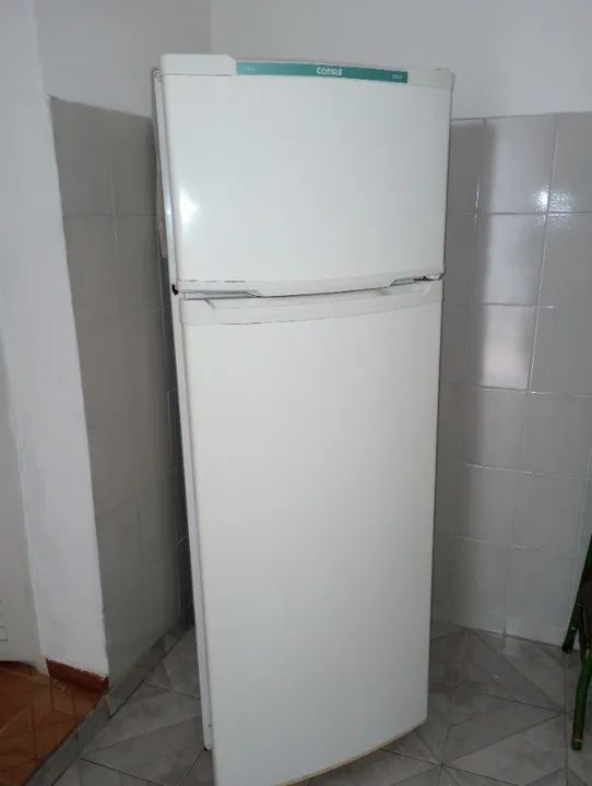 Geladeira Consul 334 L