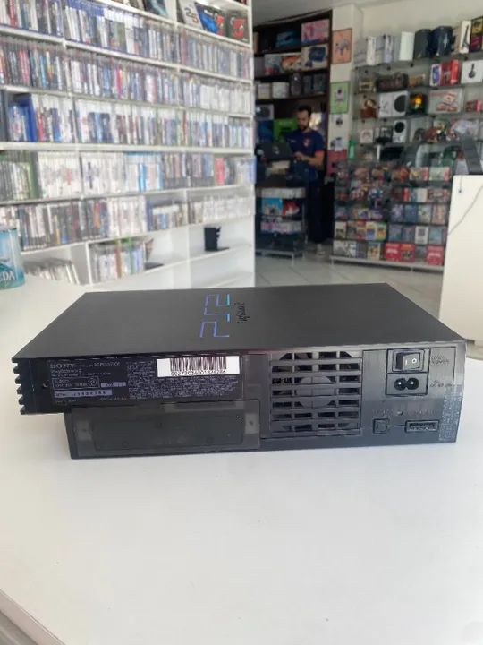 CONSOLE PLAYSTATION 2 ZEN BLACK SCPH-37000 (JPN) NA CAIXA SEMINOVO