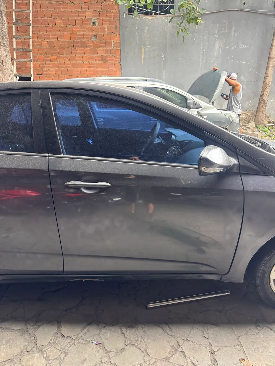 PORTA DIANTEIRA DIREITA DE HYUNDAI HB20 2013/2019