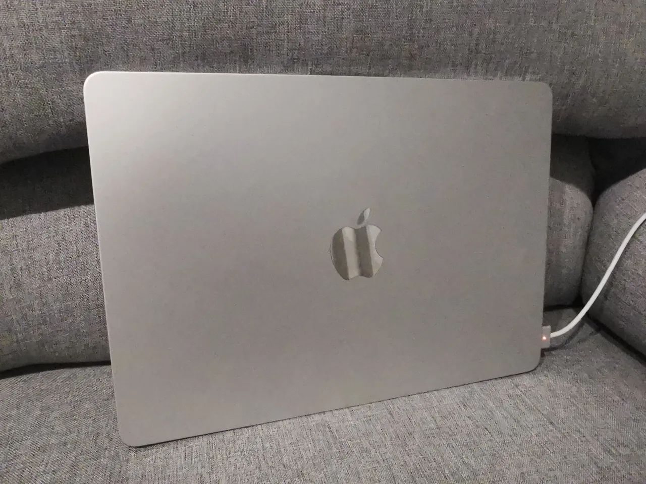 Macbook Air m2 8gb 256gb - Foto 2