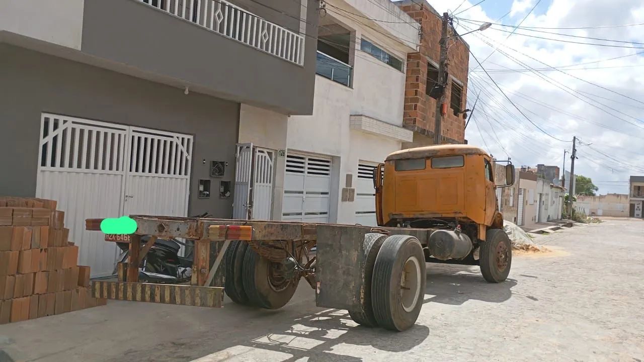 Vendo Caminhão 1113