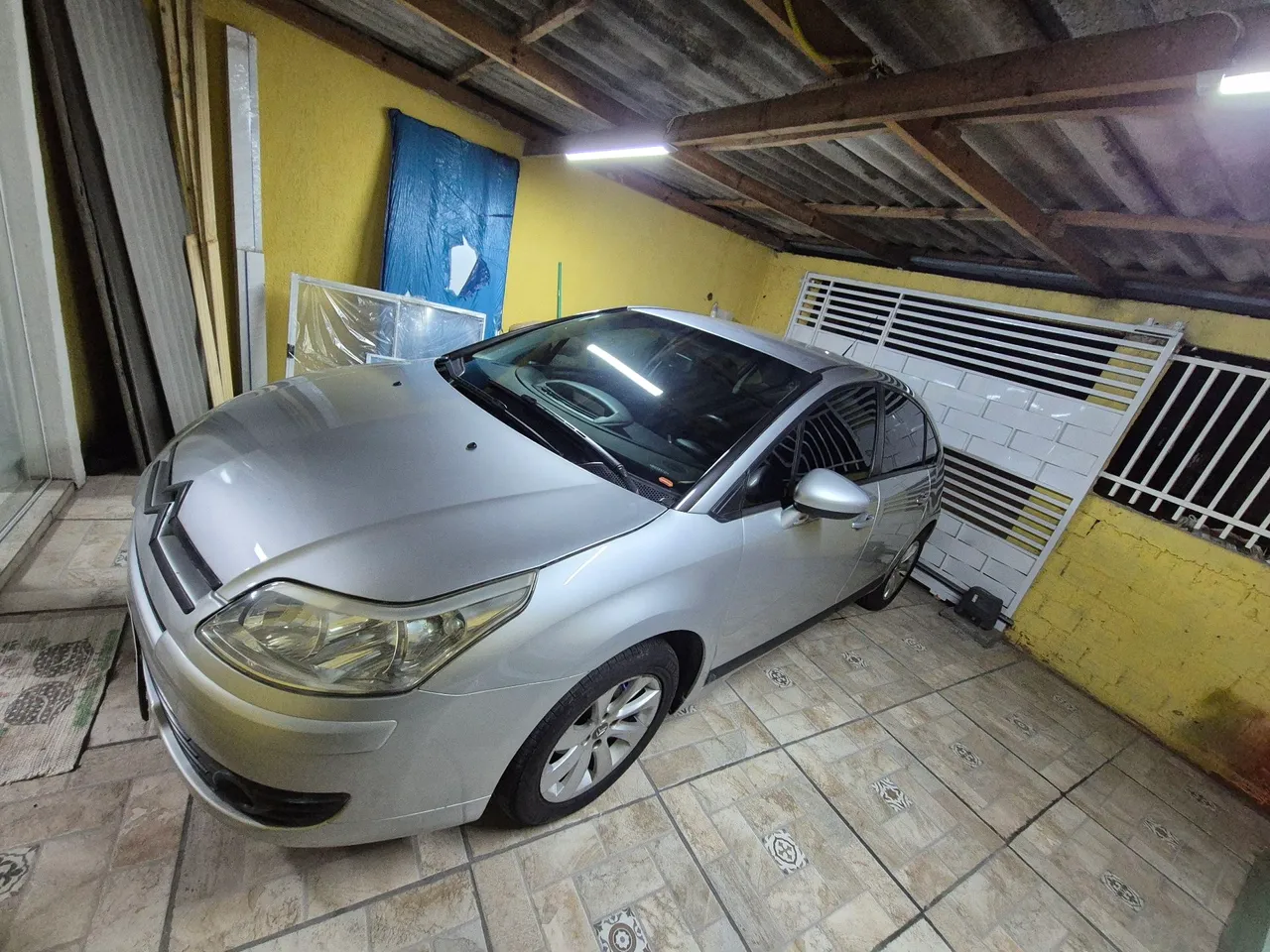 Citroën c4 1.6 completo (apenas venda)