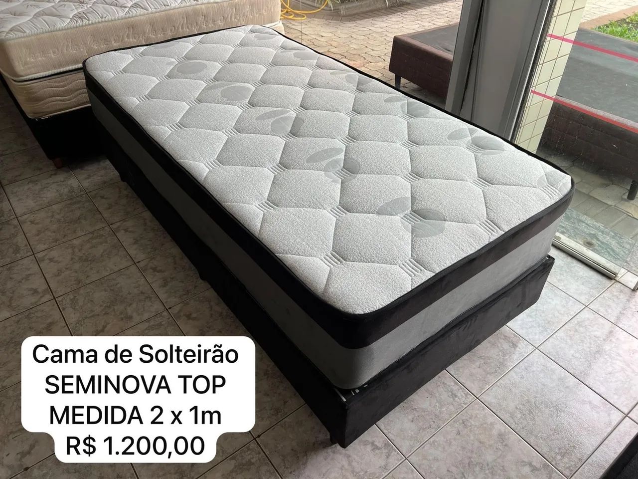 Cama de Solteirão Seminova Top