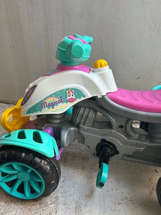Quadriciclo infantil  