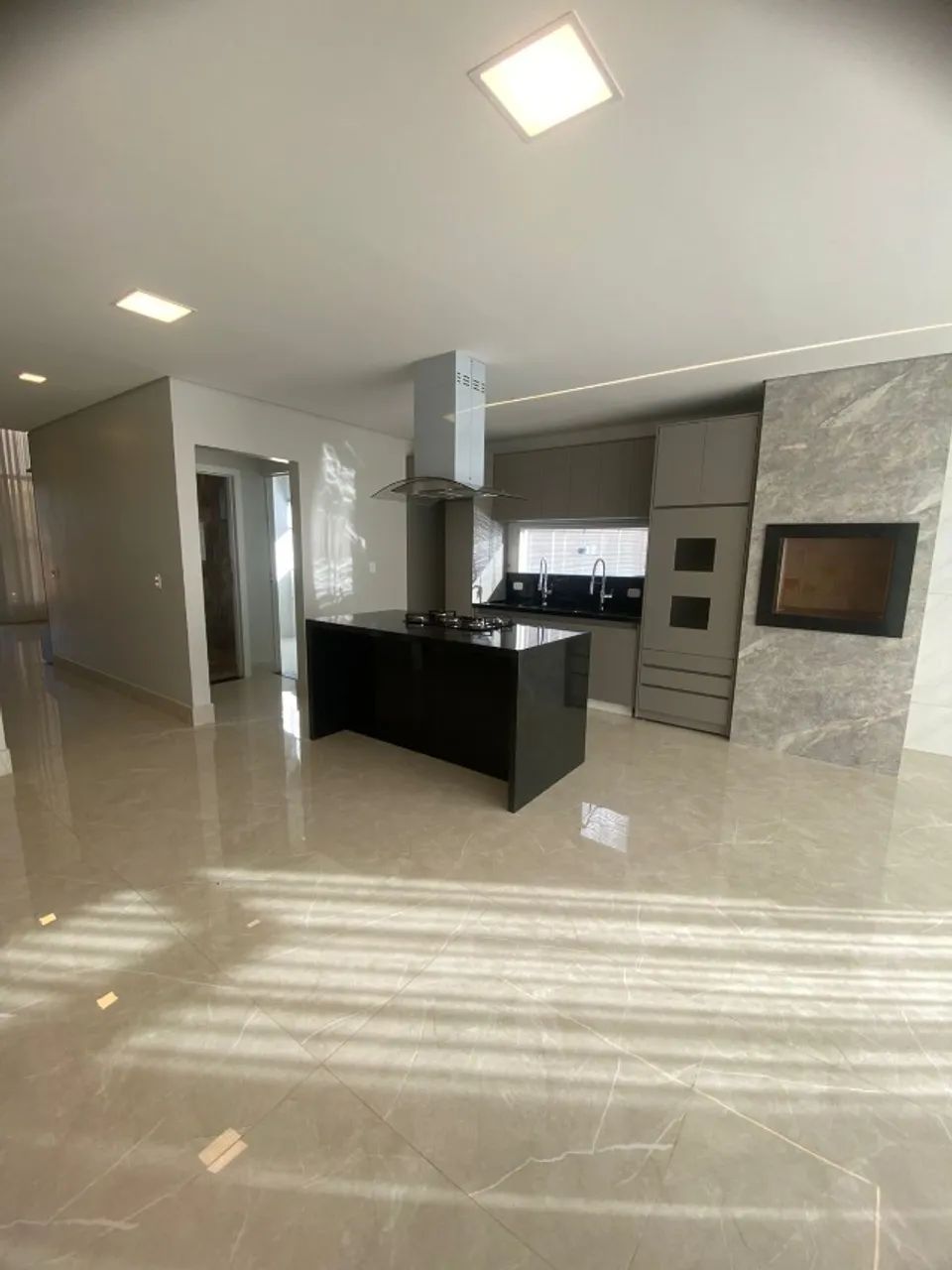Belíssima casa com 03 quartos na Ponte Alta do Gama - Foto 4