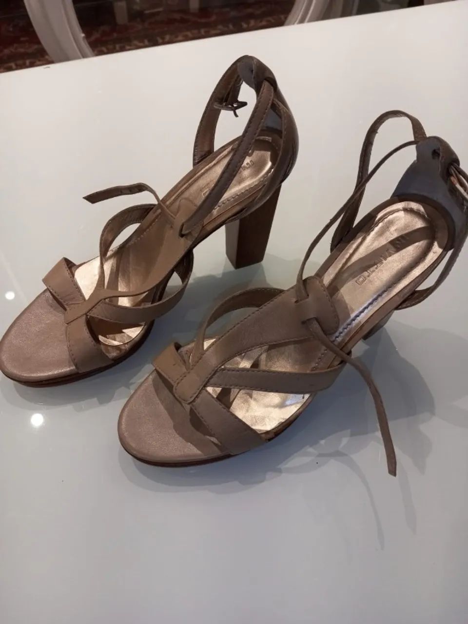 Sandalia Invitto de couro - Foto 3