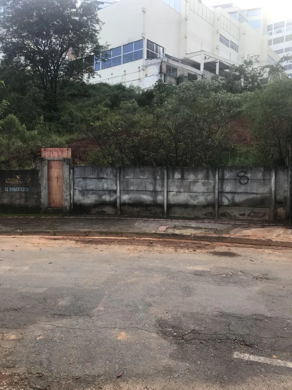 Lote com 900 m² à venda no Estoril, em BH - Foto 3