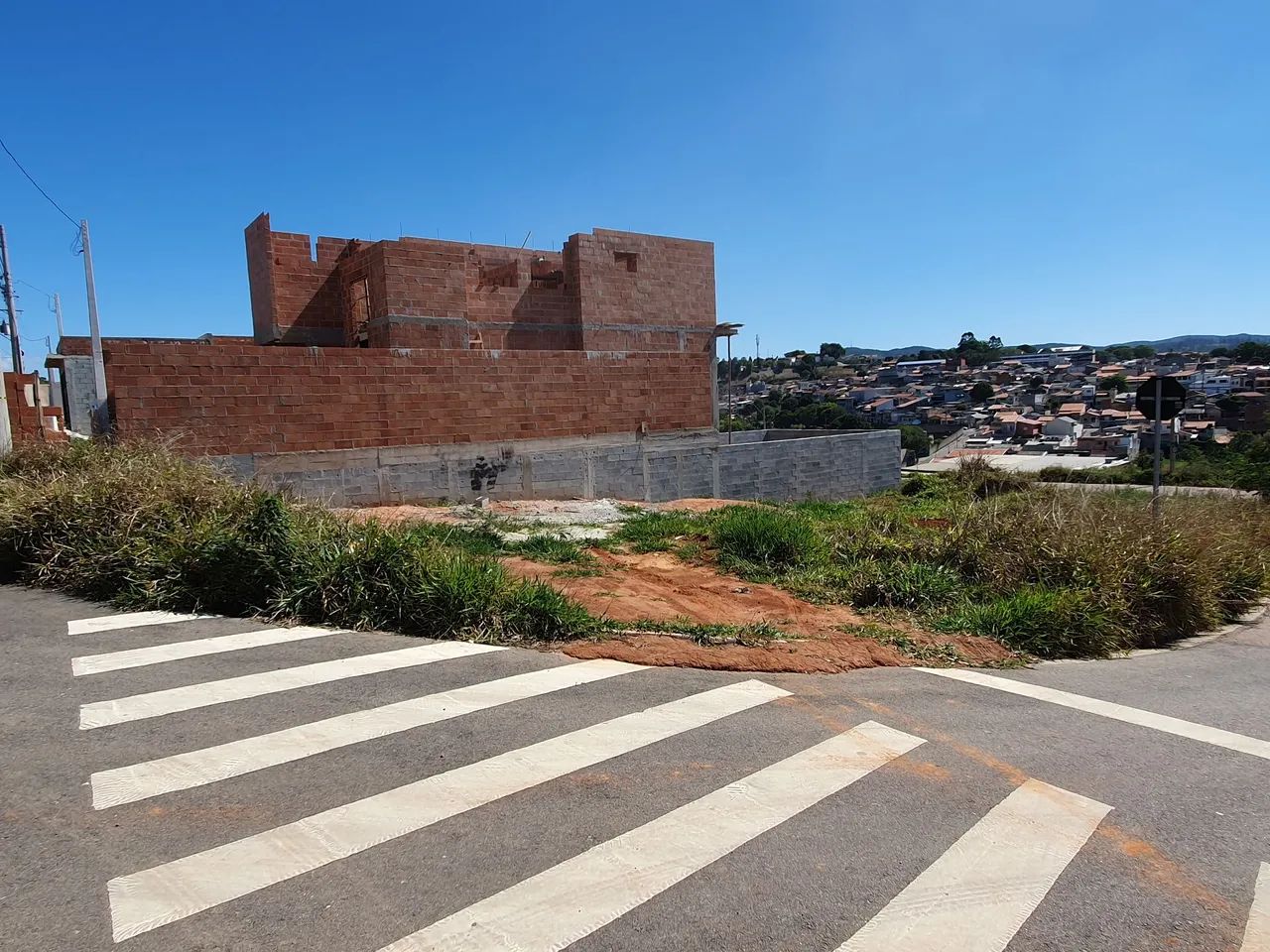 OPORTUNIDADE! Ótimo lote de esquina! - Foto 12