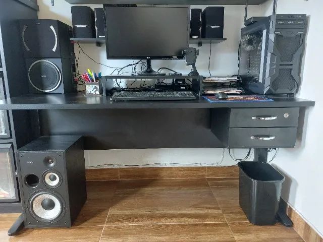Mesa de escritório ou computador - Foto 4