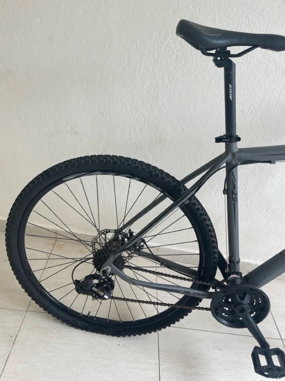 Bicicleta Aro 29 ( semi nova ) aceito propostas  - Foto 5