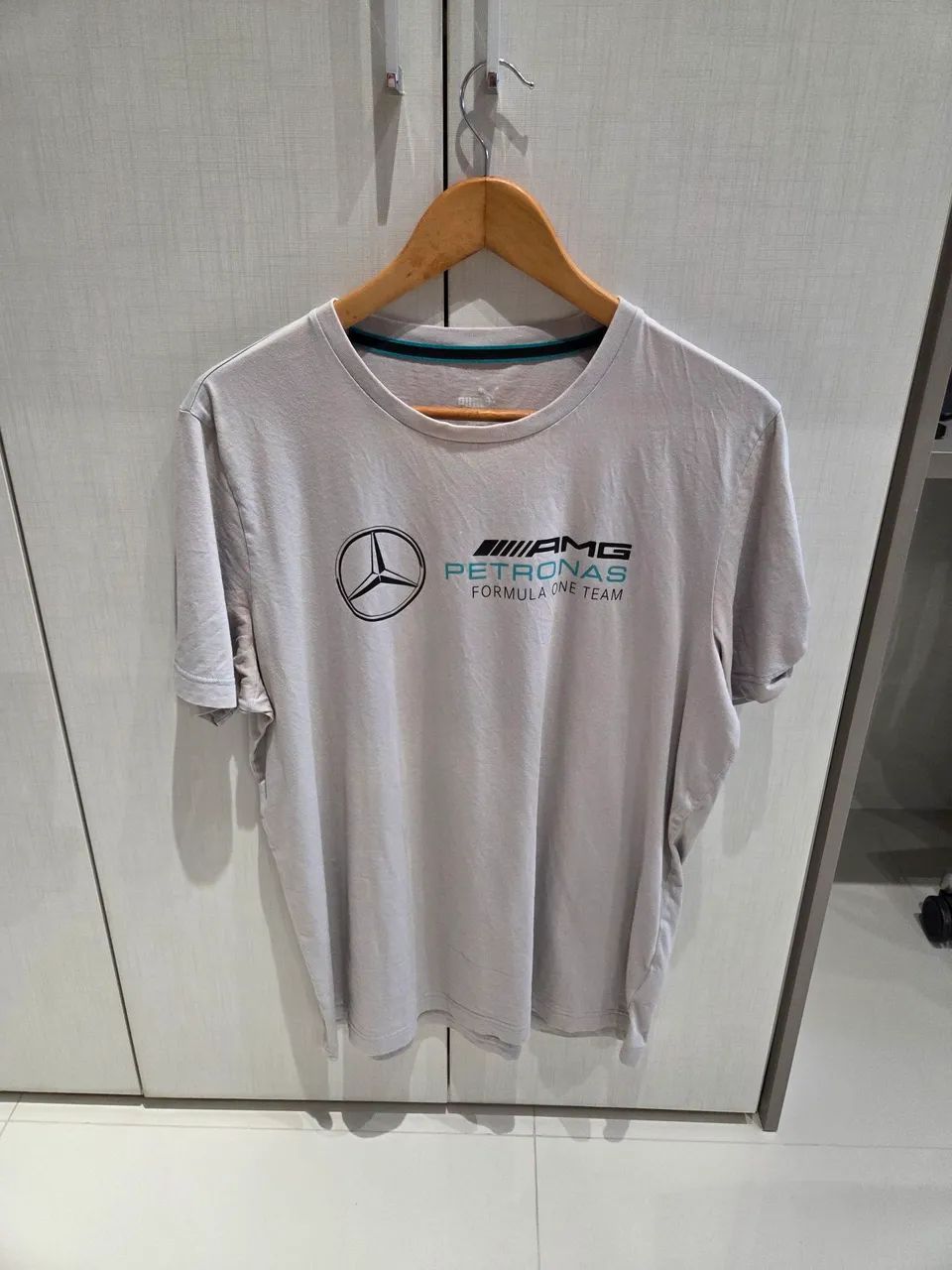 Camisa PUMA (Tamanho G)