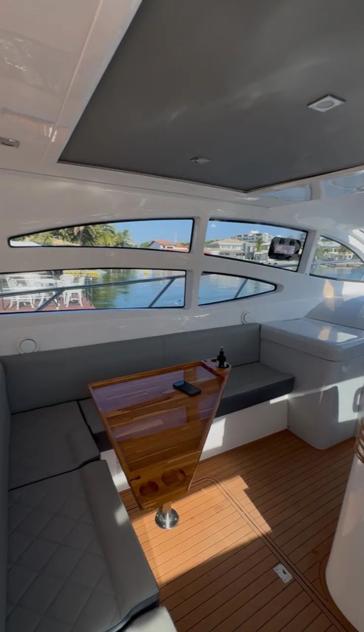 Lancha Real 40 Fly Cummins 380HP Diesel - Foto 10