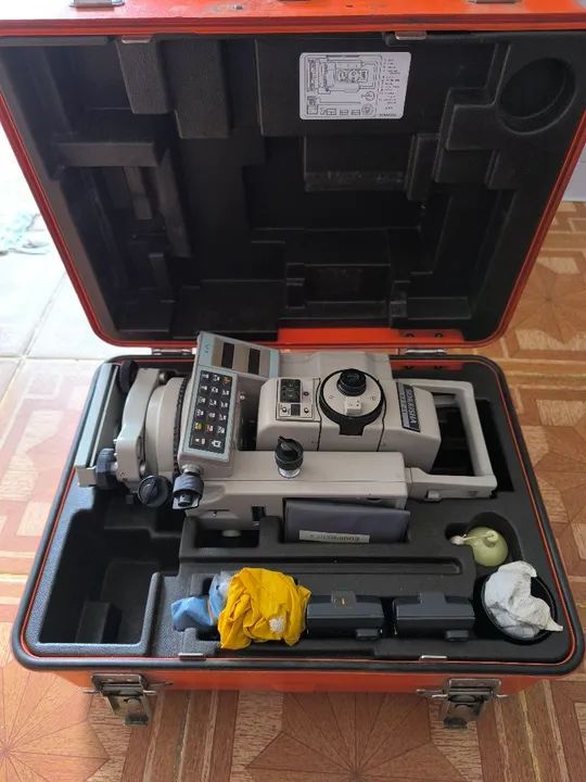 Estação total sokkia set4a 1500$$ troco 