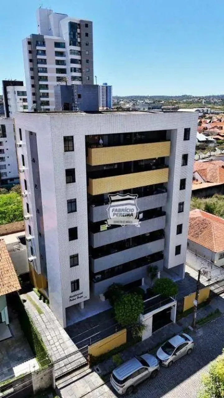 Apartamento com 3 dormitórios à venda, 110 m² por R$ 300.000,00 - Jardim Tavares - Campina