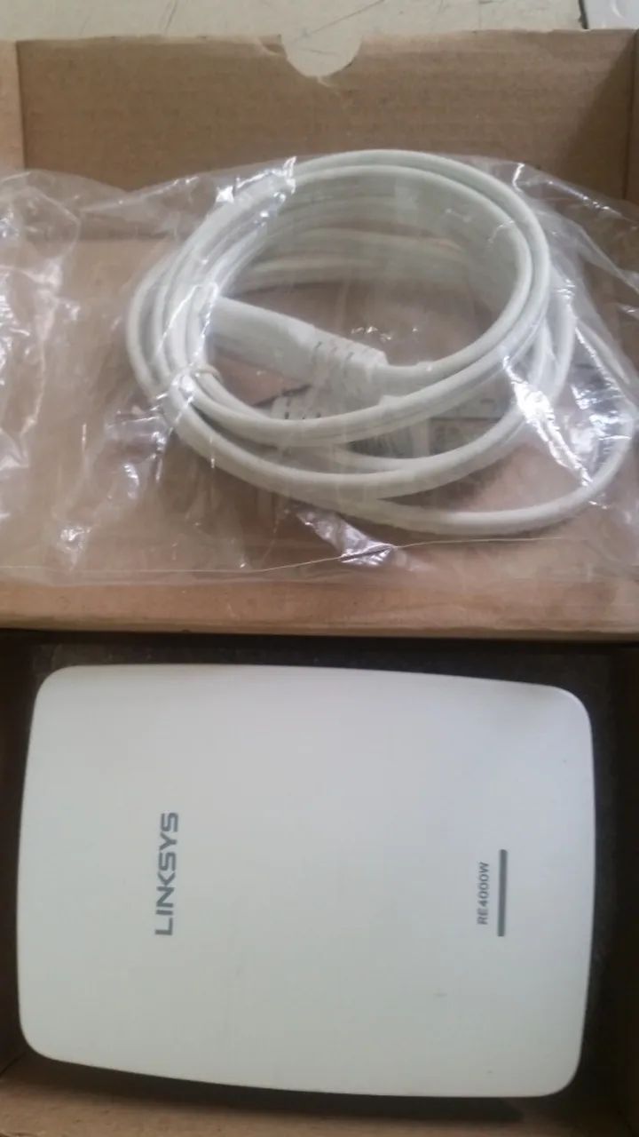 Linksys Range Extender RE4000W64529516338563123
