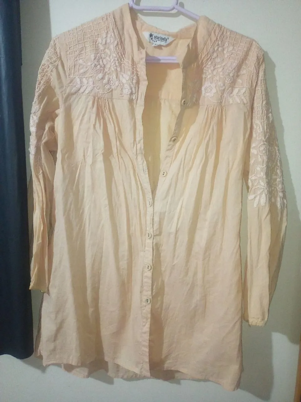 Camisa Bege Bordada Star India