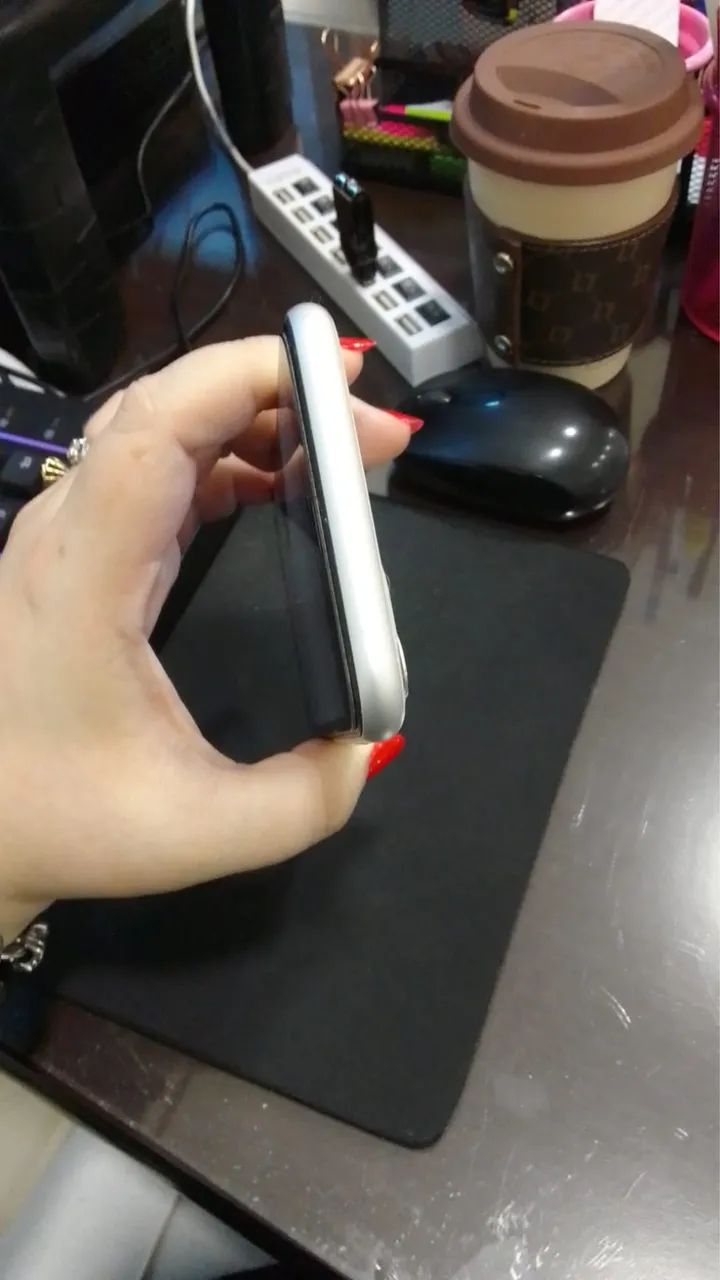 Vendo IPhone 11 - Foto 3