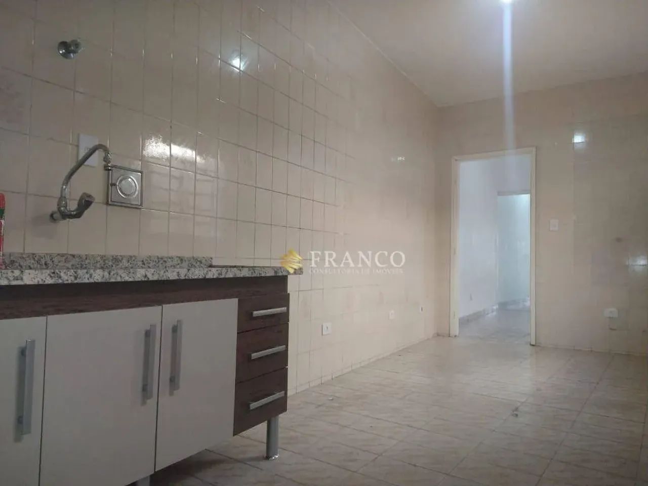 Ponto e casa à venda, 340 m² - Centro - Taubaté/SP - Foto 4