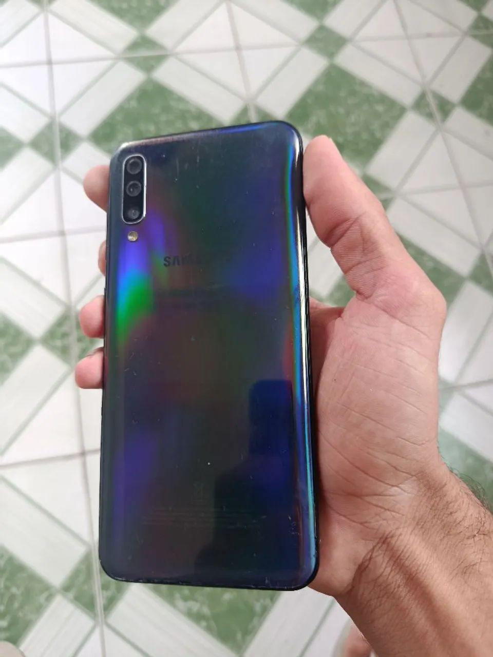 Samsung A50 - Foto 2