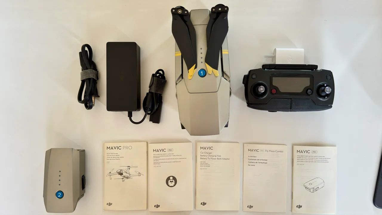 DJI MAVIC PRO PLATINUM (Fly More Combo)