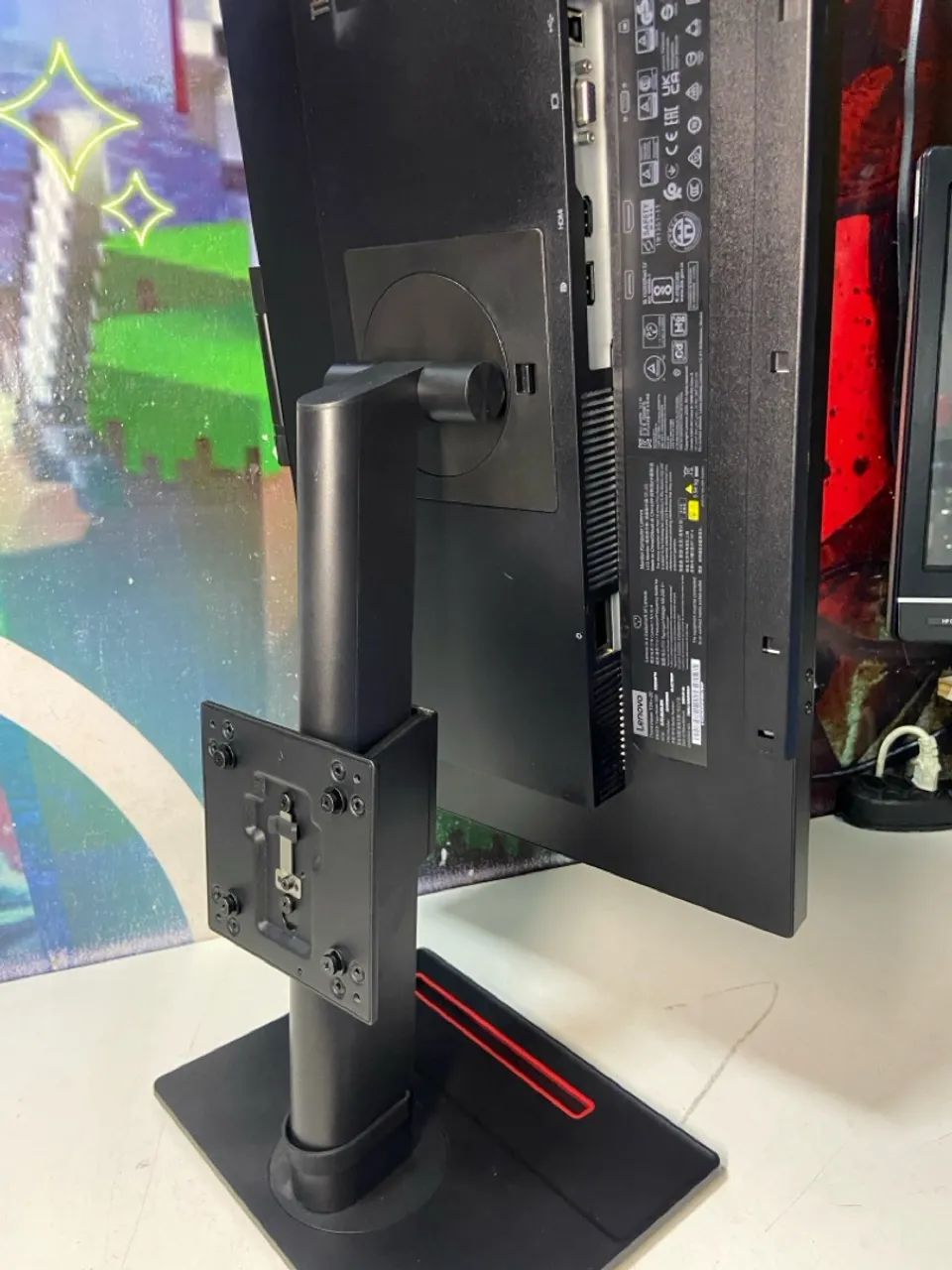 Monitor Lenovo ThinkVision T24v-20 (Com Câmera Integrada) - Estado de Novo!  - Foto 5