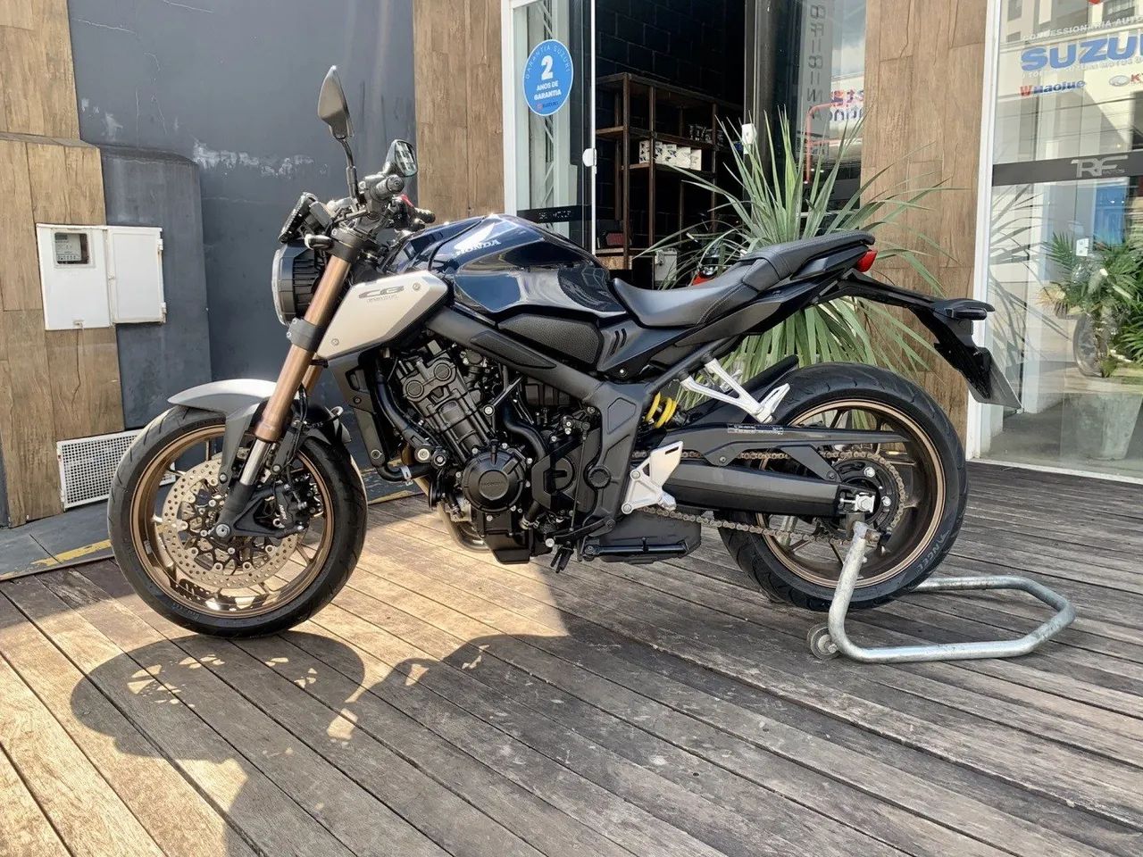 Honda Cb 650r 2021 - Foto 4