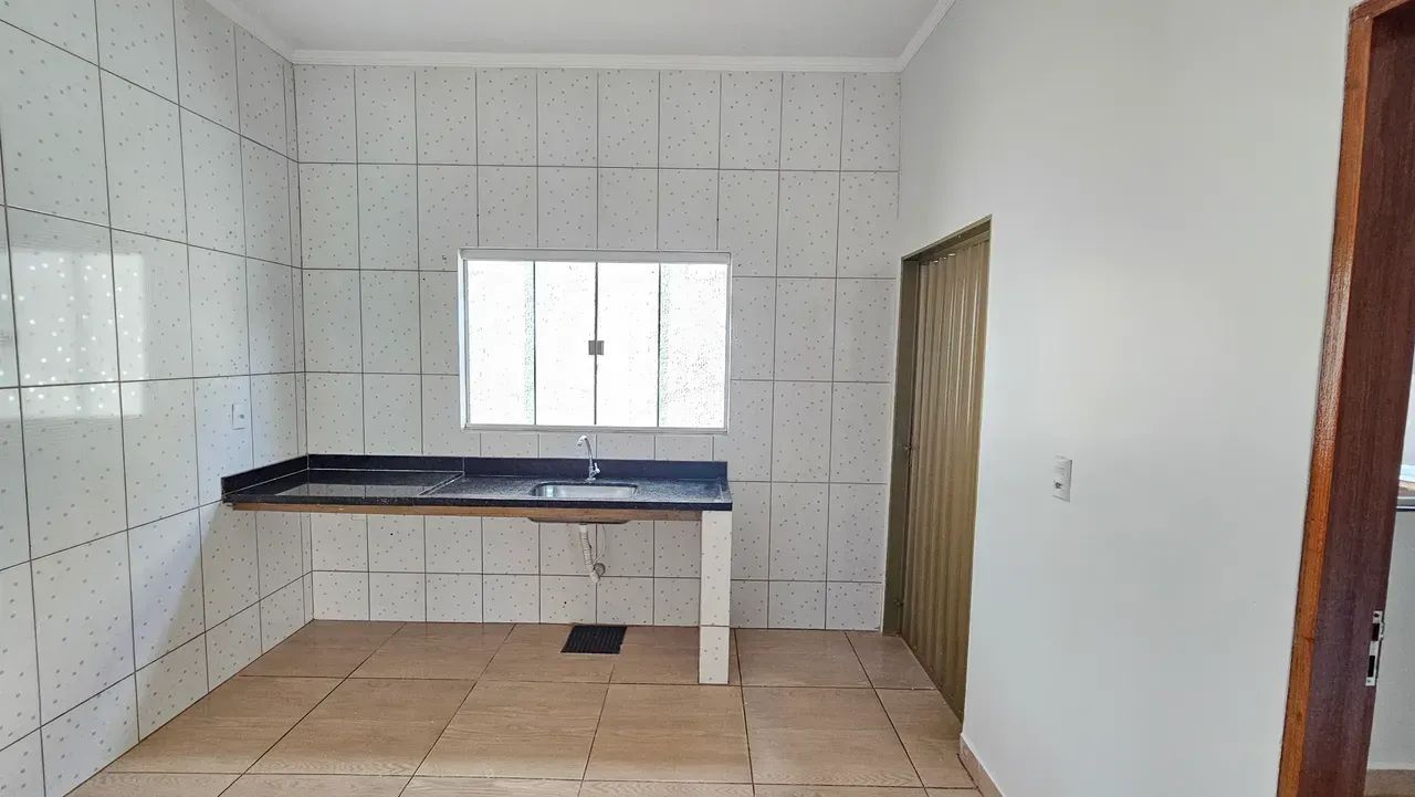 Casa Térrea em Trindade: 110m², 3 Quartos e Muito Conforto! - Foto 2
