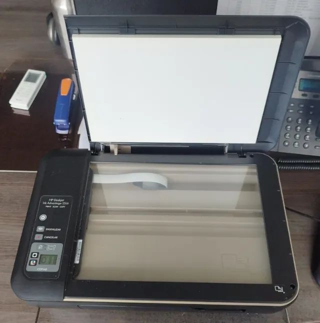 impressora hp deskjet ink advantage 2516 - Foto 2