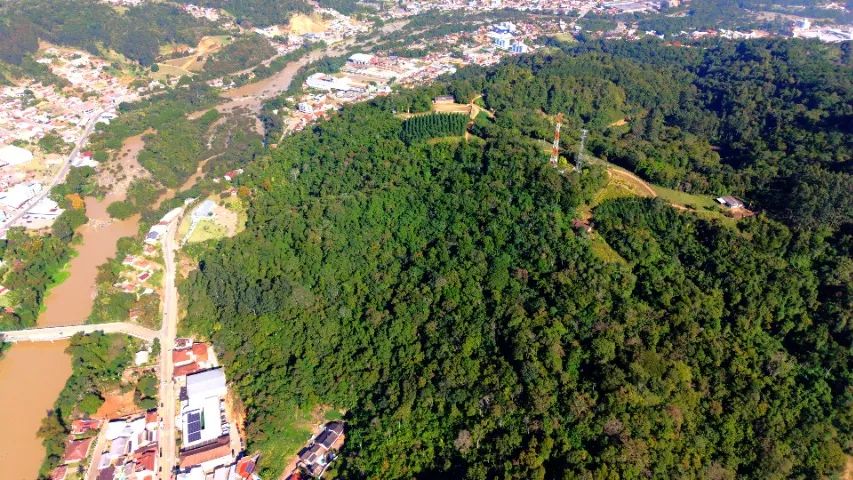 Lindo e Amplo Terreno no Centro de Ibirama - SC com 6.500 m2 - Foto 3