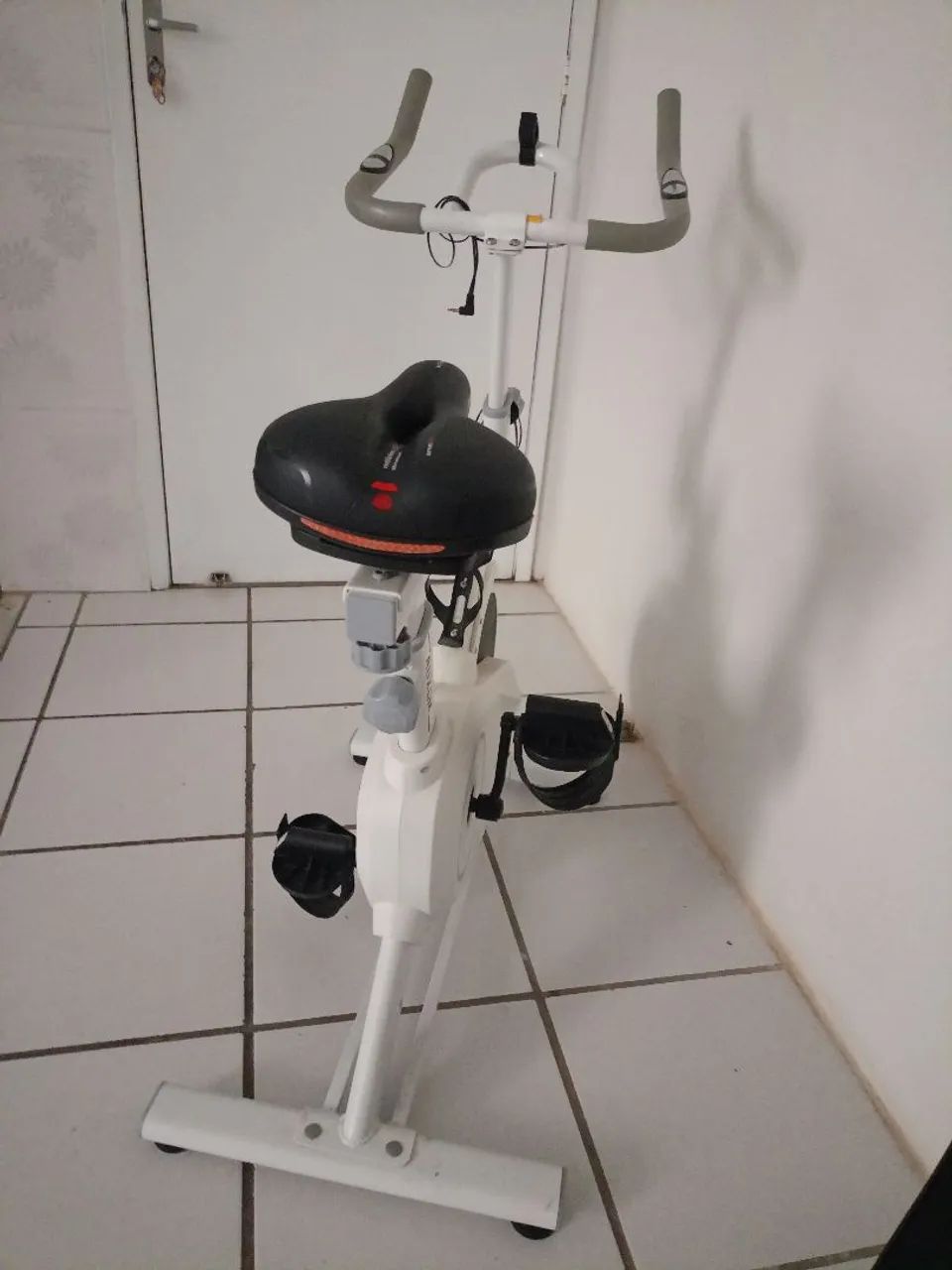 Bicicleta ergométrica  - Foto 2