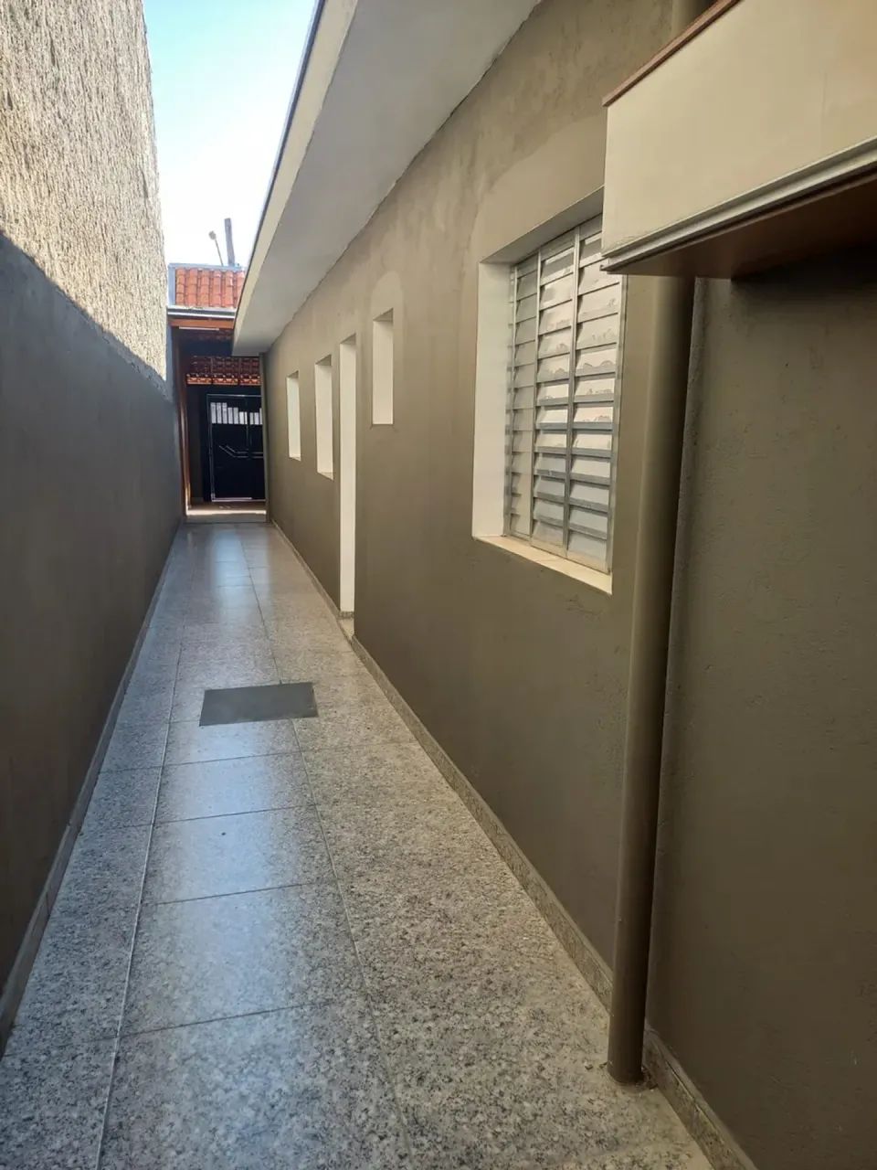 Casa independente com 2 dormitórios e 125m² em Vila Municipal - Foto 5