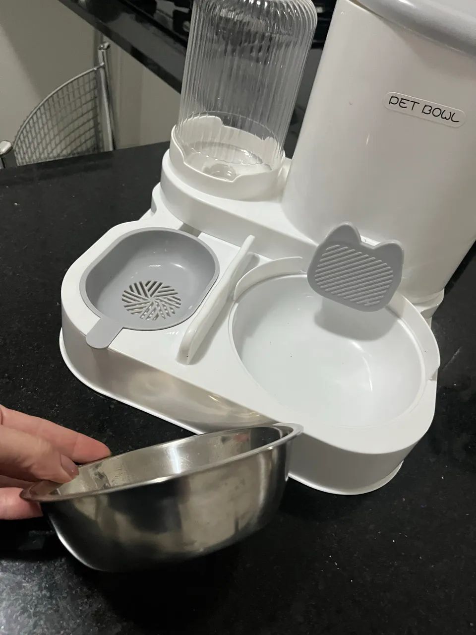 Comedouro para cães e gatos 