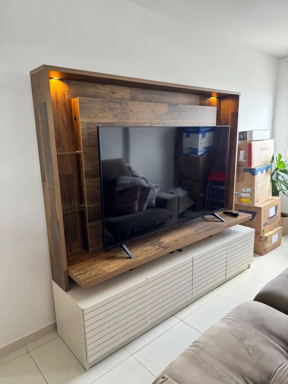 Rack com painel 64962678970241120