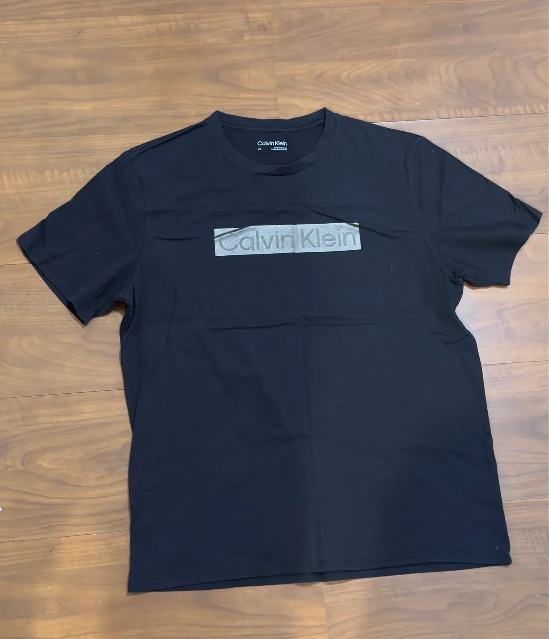 Camiseta Calvin Klein (G)