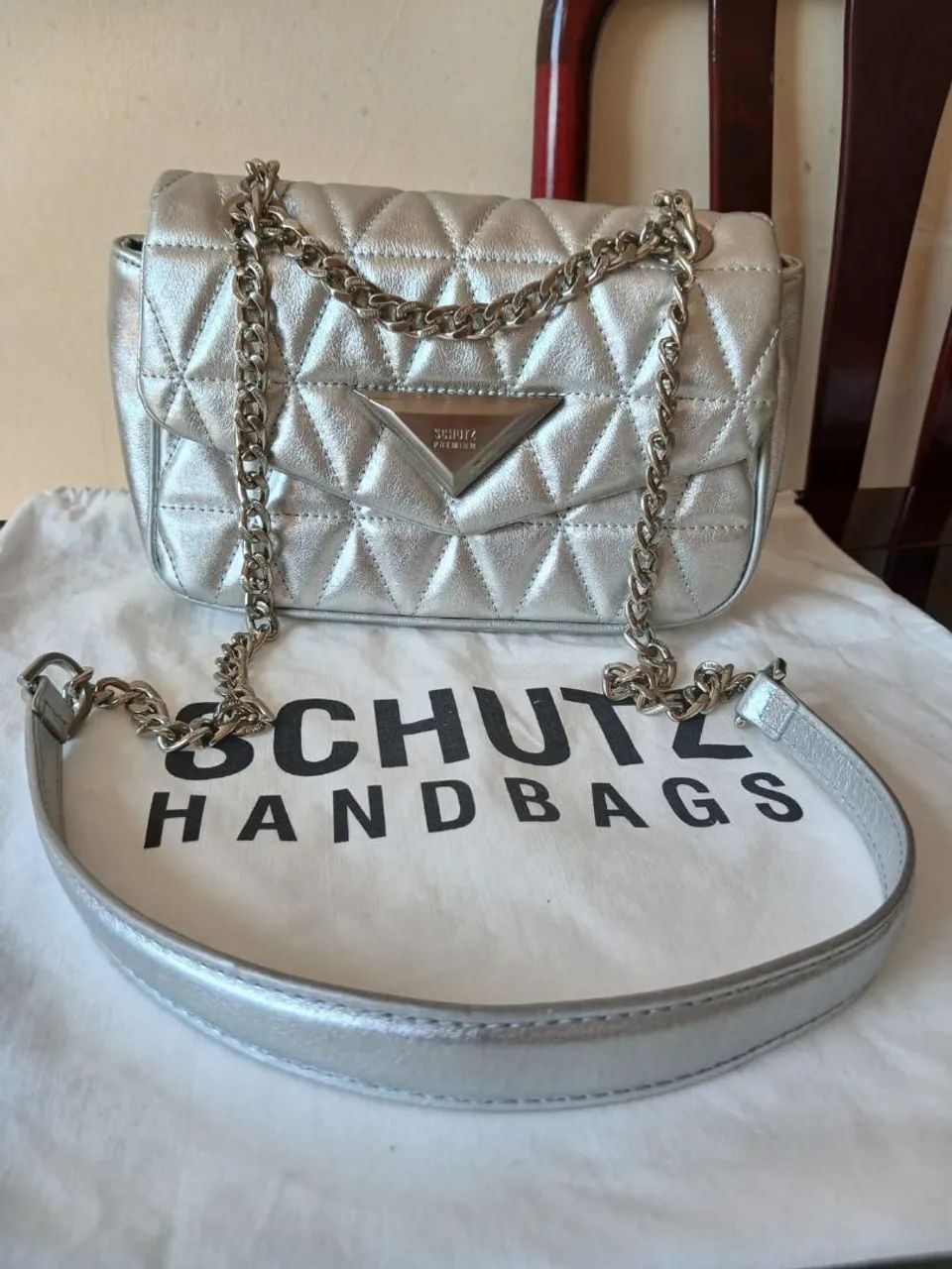 BOLSA PRATA 944 SCHUTZ 
