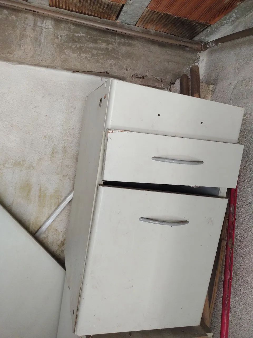 Mesa escritório em L com gabinete e gavetas  - Foto 2