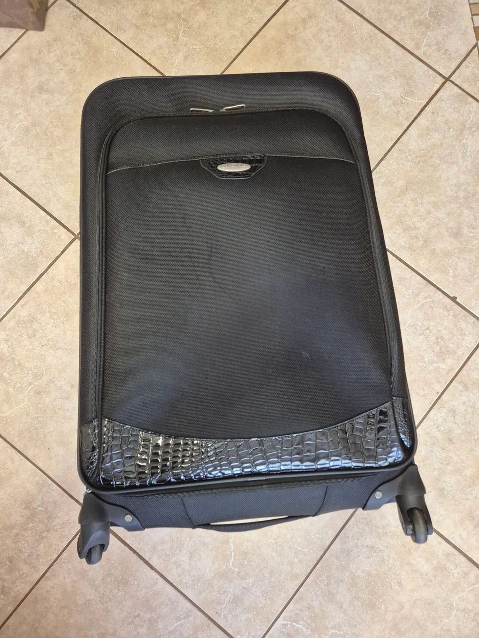 Mala viagem 32kg preta