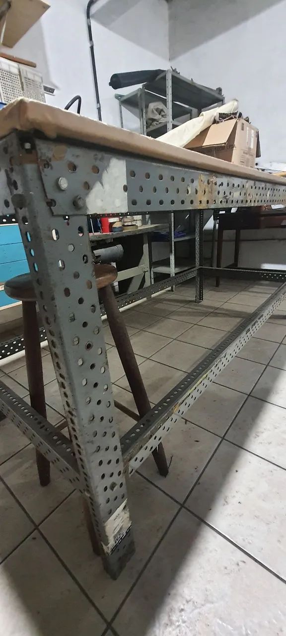 bancada de trabalho industrial para retirar  - Foto 2