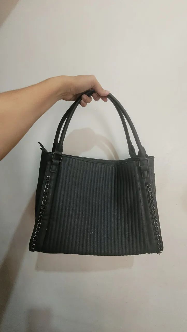 Bolsa grande preta