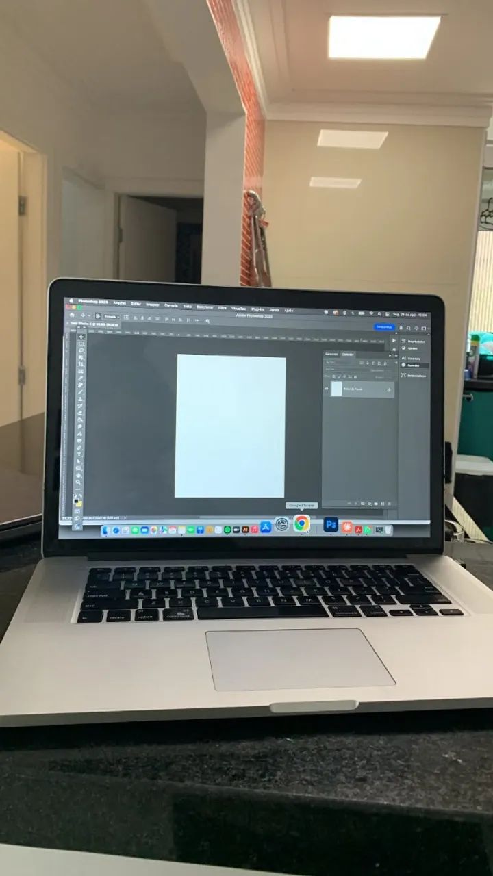 MacBook Pro 15" 2015 i7 16GB - Photoshop/Design - Foto 3