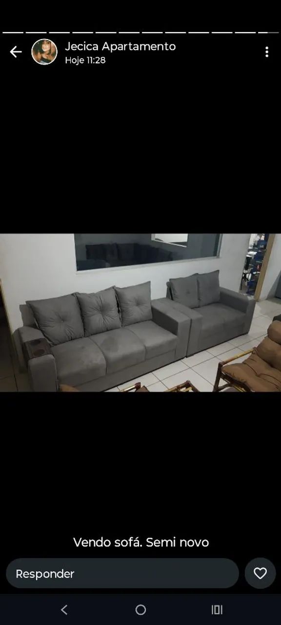 Vende se um jogo de sofa