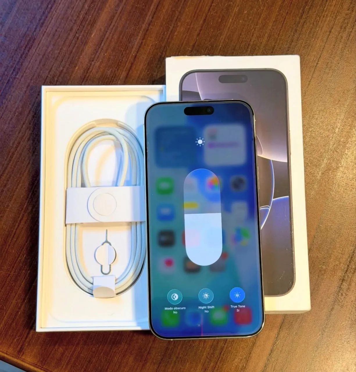 iPhone 16 pro max 256 gb - Foto 2