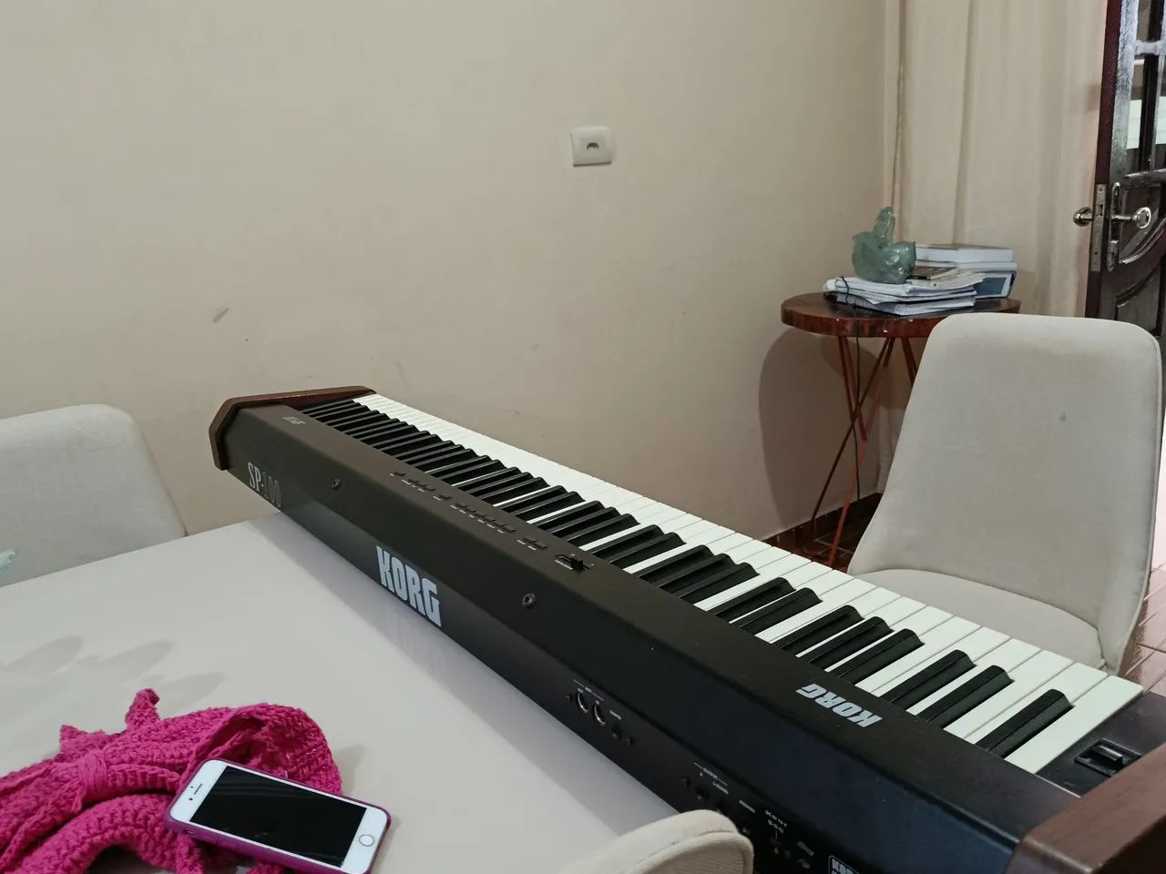 Piano Korg SP 100  - Foto 3
