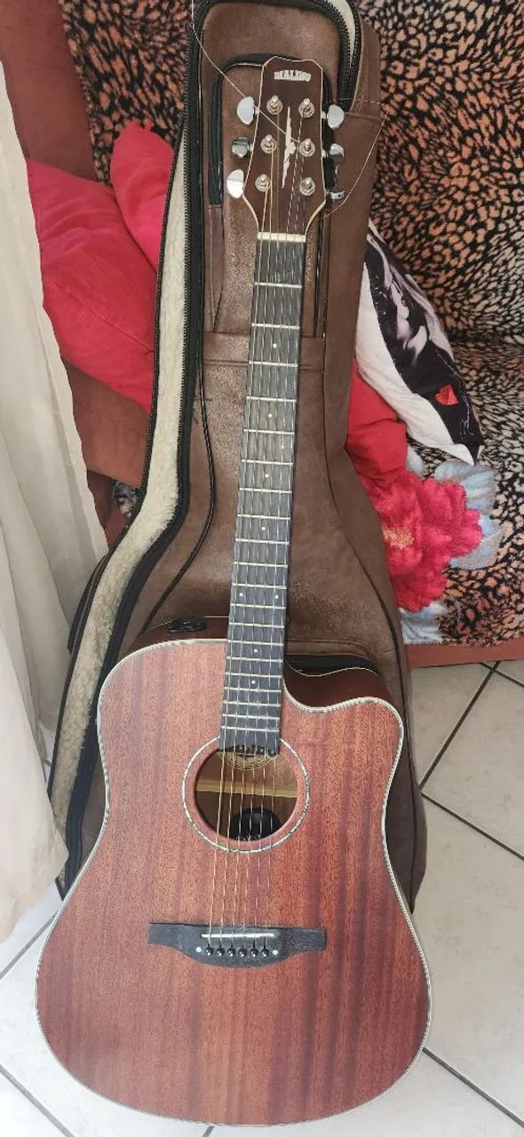 Vendo Violão Malibu Efeitos Com Capa