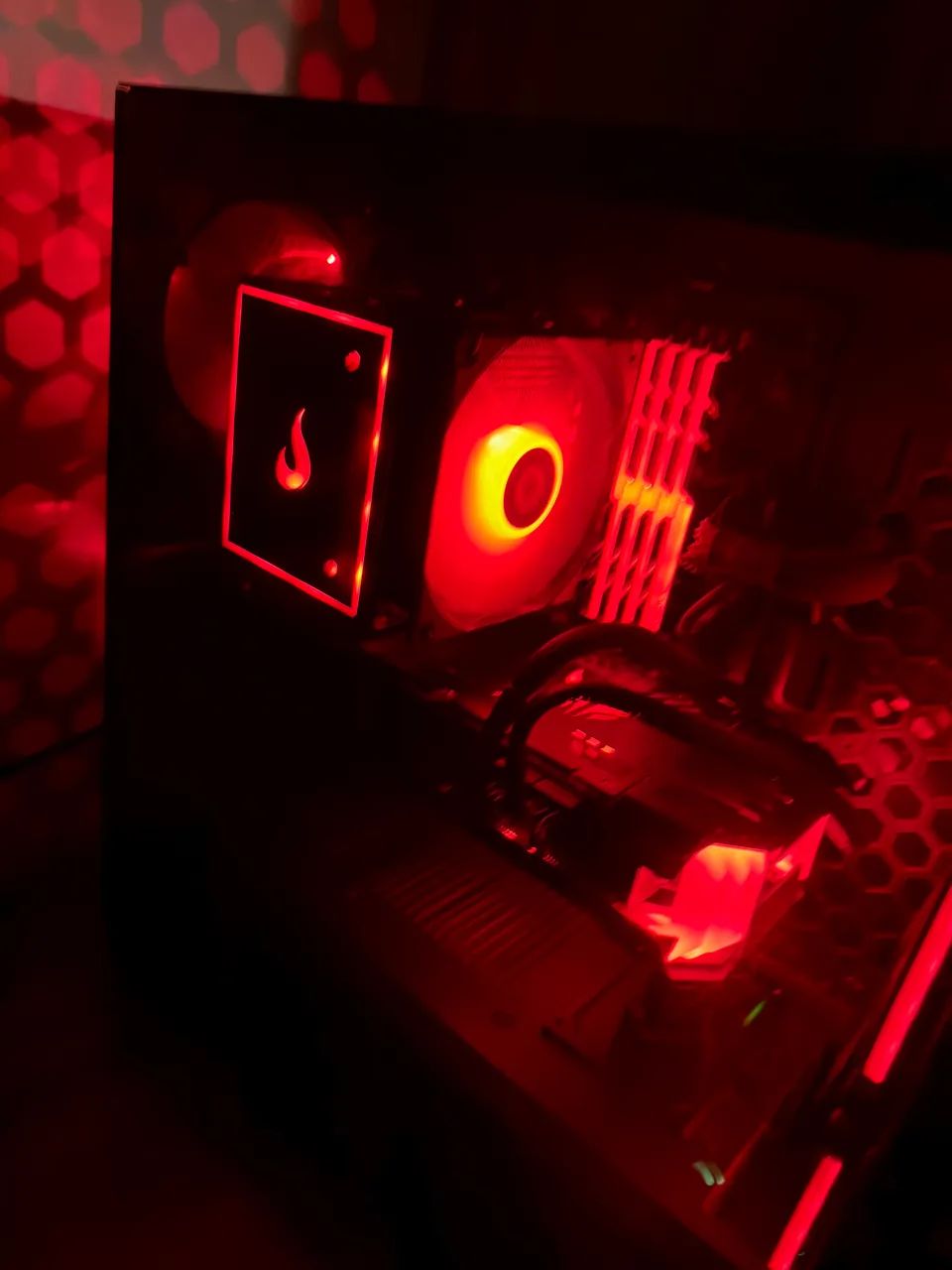 PC Gamer 5800x3d 6800XT 32gb 3200mhz