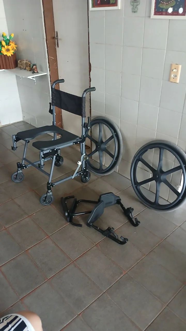 Cadeira de rodas  - Foto 3