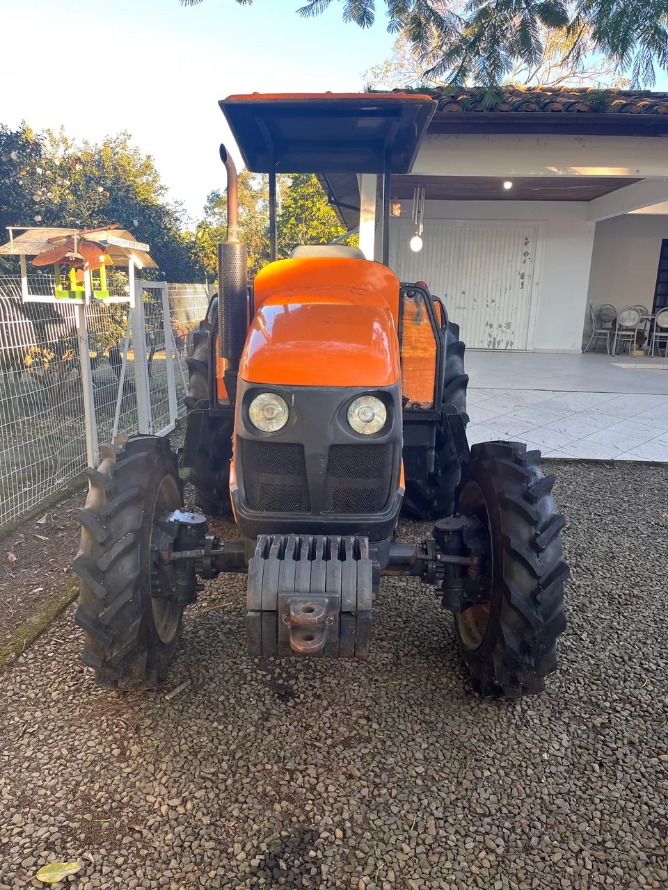 Trator Budny 5040