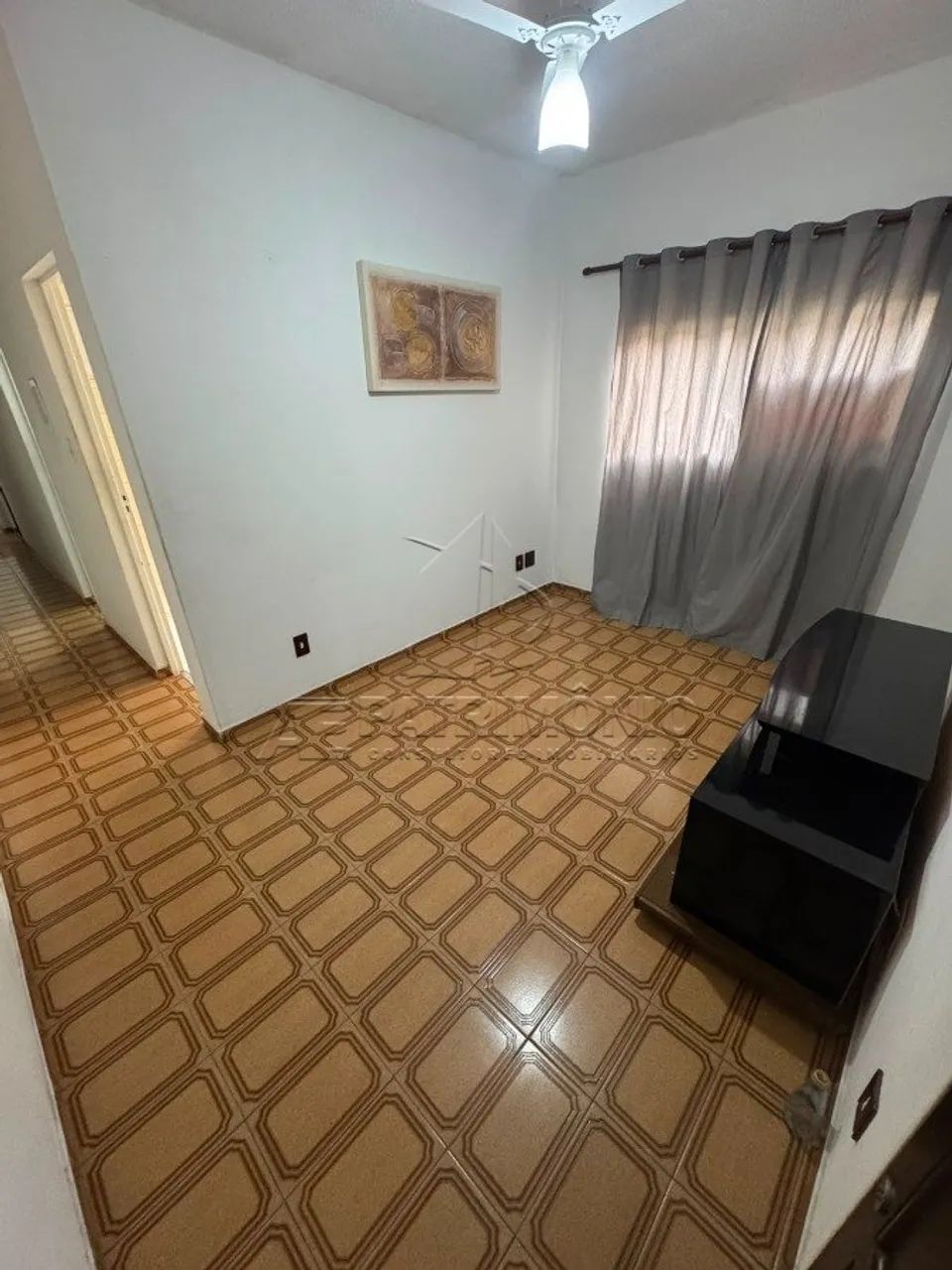 APARTAMENTO, 2 DORMITÓRIOS - PLANALTO - LESTE