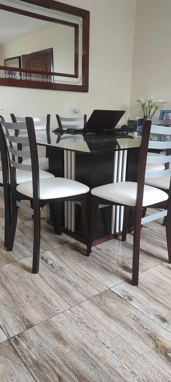 Mesa com 7 cadeira  - Foto 3